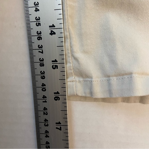 Old Navy Girl’s Side Zipper White Capri Pant size 10 - Picture 7 of 7